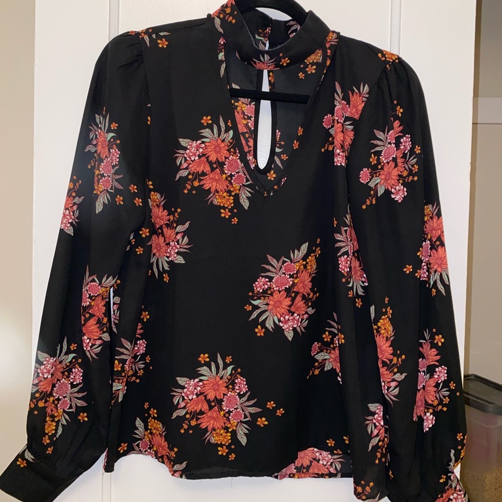 Long-sleeved floral blouse